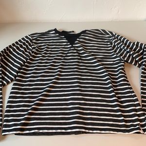 One teaspoon blk/white crewneck - medium